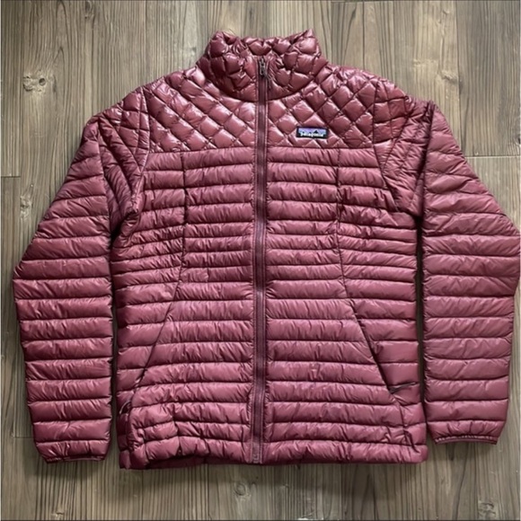 Patagonia Women's AlpLight Down Jacket Dark Ruby